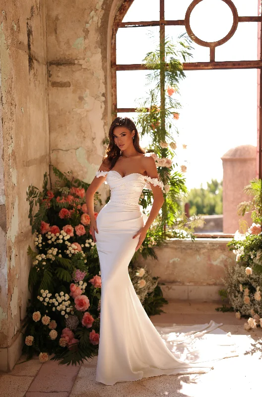 Style June 89135 Lace Wedding Dress